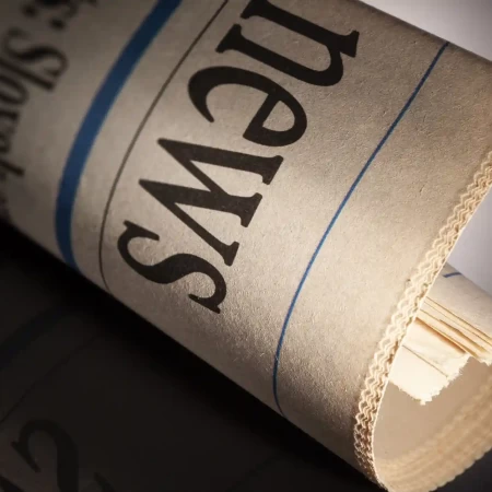 Nagłówek gazety opisujący istotne wydarzenia dnia
