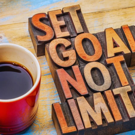  Maintaining Goals vs. Setting New Year's Resolutions